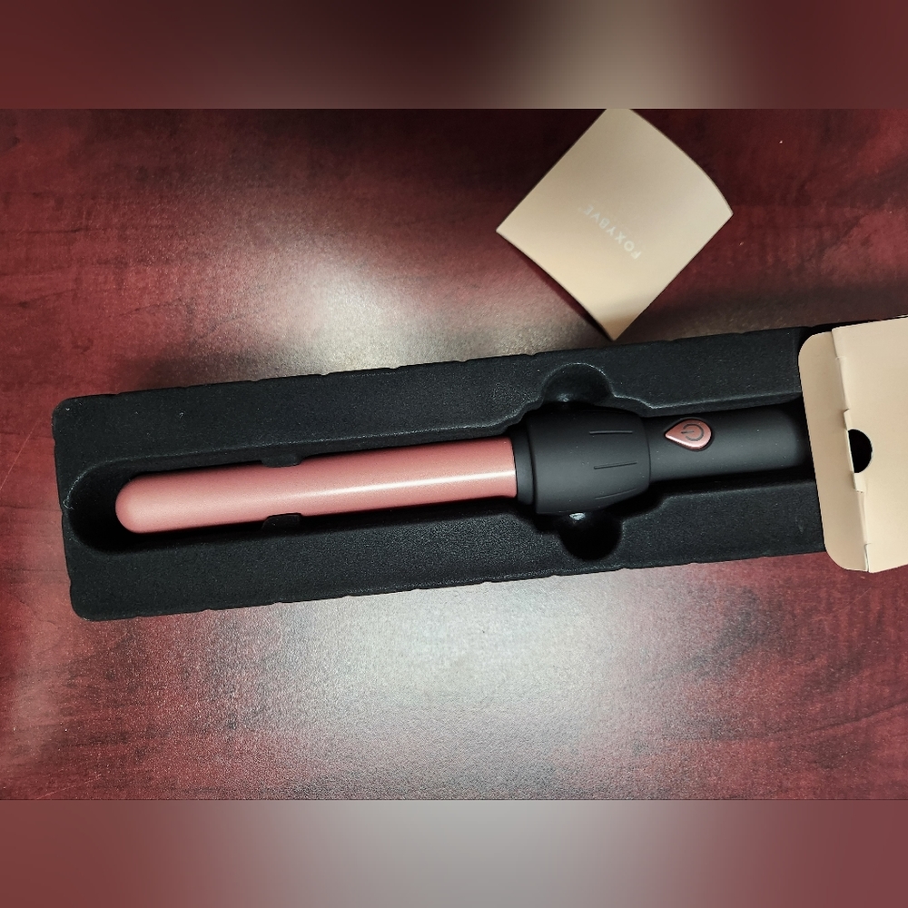 Foxy Bae Limited Edition Black and Rose Gold 25mm Curling Wand - Picture 5 of 5